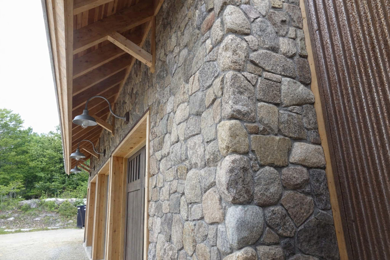 Stone veneer installation